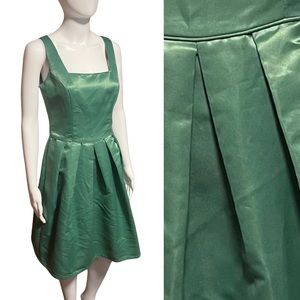 Maurices Green Fit and Flare Dress – Size 5/6